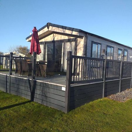 Superior 6 Berth Holiday Home In Suffolk Saxmundham Luaran gambar