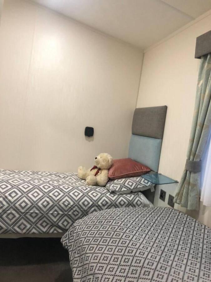 Superior 6 Berth Holiday Home In Suffolk Saxmundham Luaran gambar
